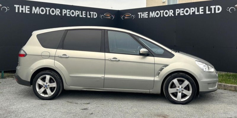 FORD S-MAX