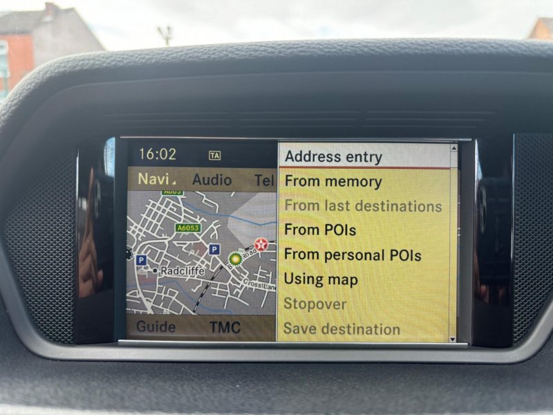 MERCEDES-BENZ E CLASS