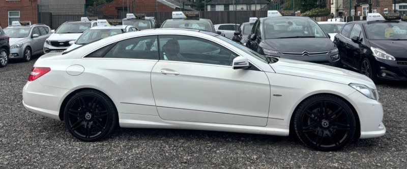 MERCEDES-BENZ E CLASS