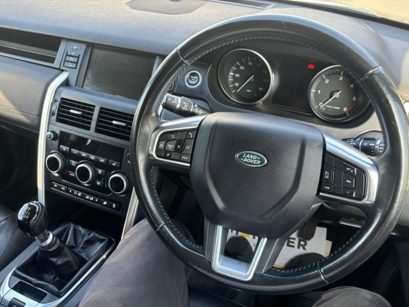 LAND ROVER DISCOVERY SPORT