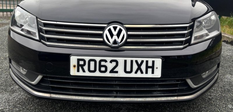 VOLKSWAGEN PASSAT