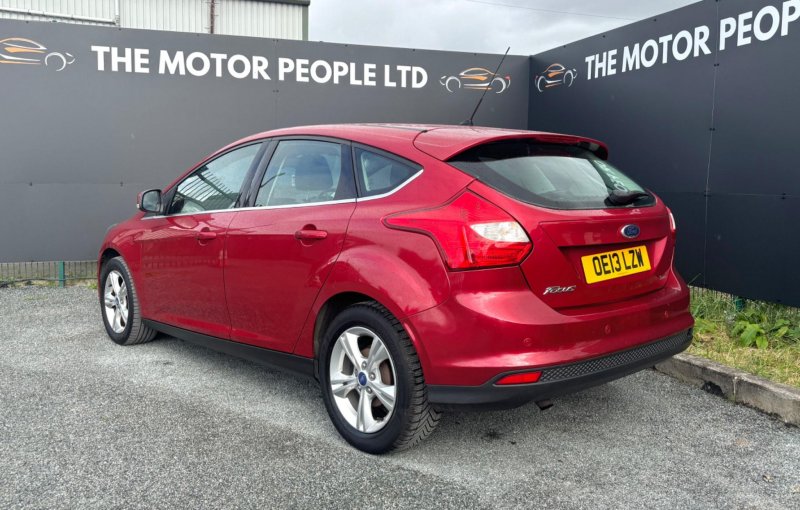 FORD FOCUS