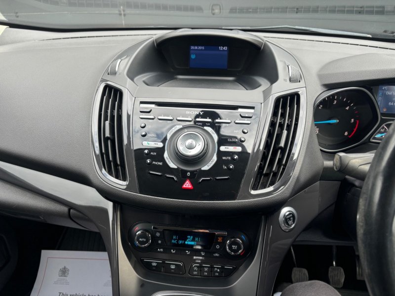 FORD KUGA