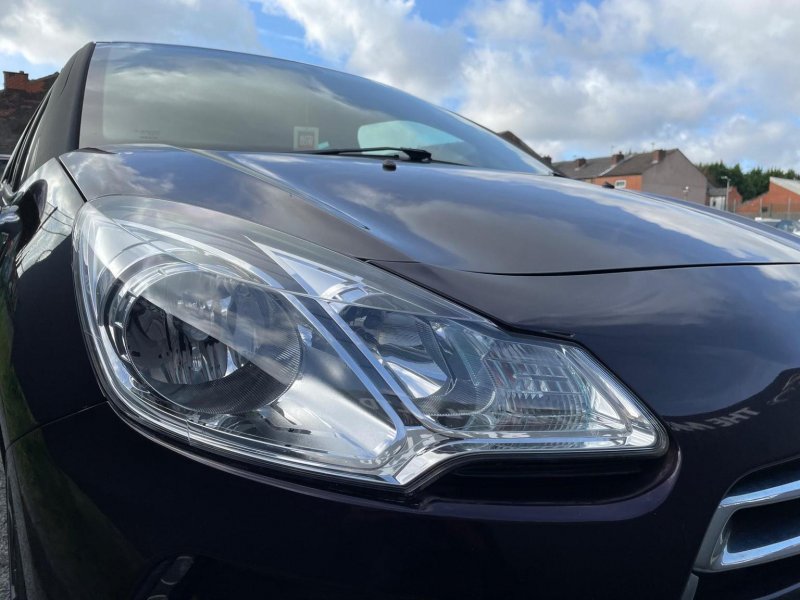 DS AUTOMOBILES DS 3