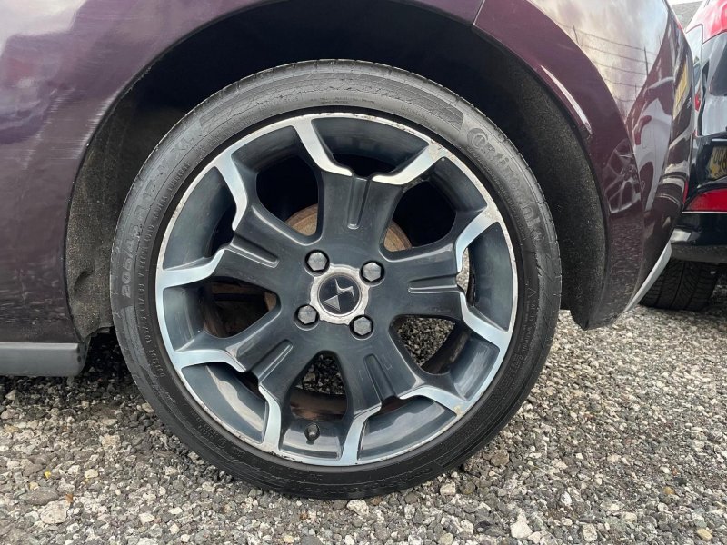 DS AUTOMOBILES DS 3