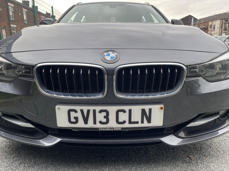 BMW 3 SERIES