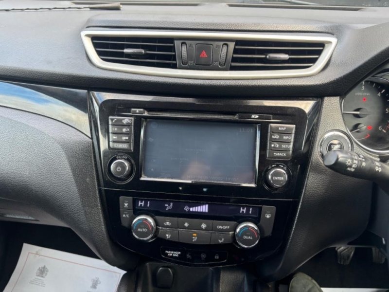 NISSAN QASHQAI