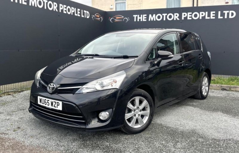 TOYOTA VERSO