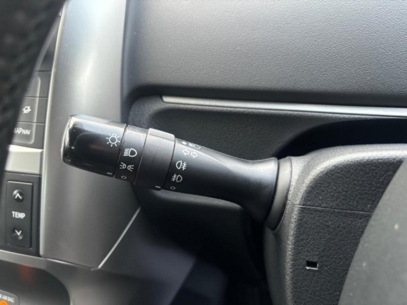TOYOTA VERSO