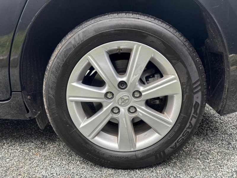 TOYOTA VERSO
