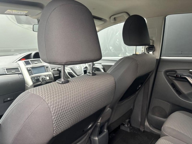 TOYOTA VERSO
