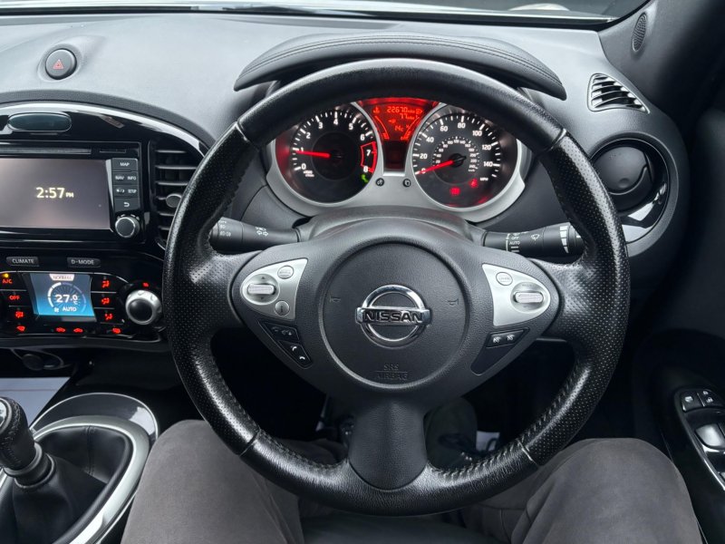 NISSAN JUKE