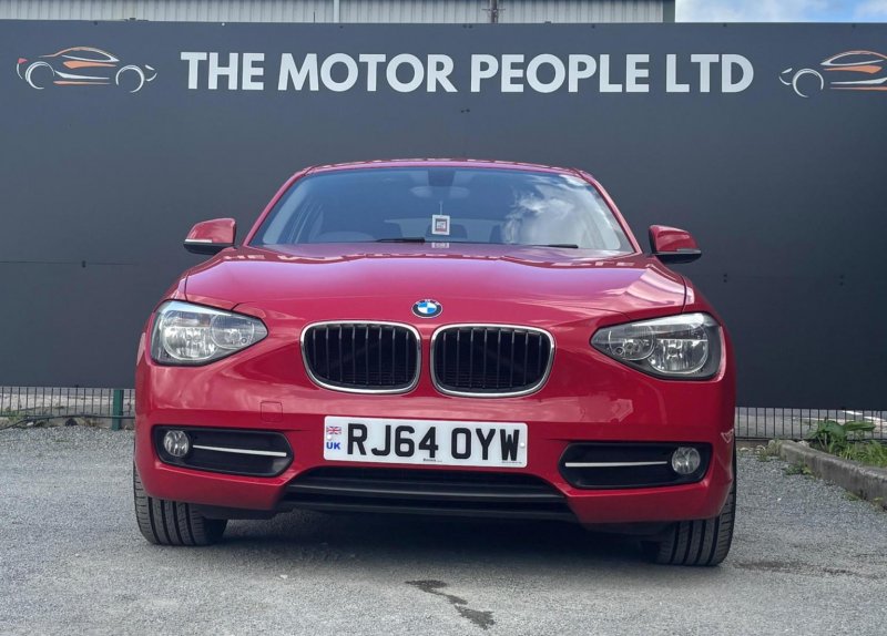 BMW 1 SERIES