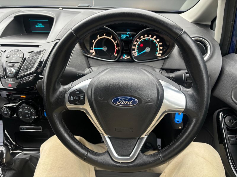 FORD FIESTA