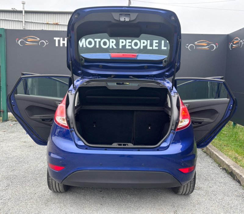 FORD FIESTA