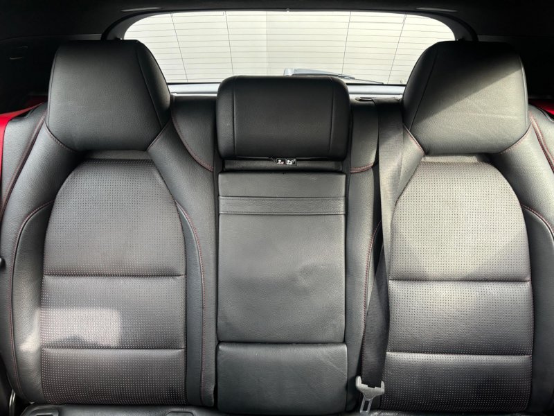 MERCEDES-BENZ GLA CLASS