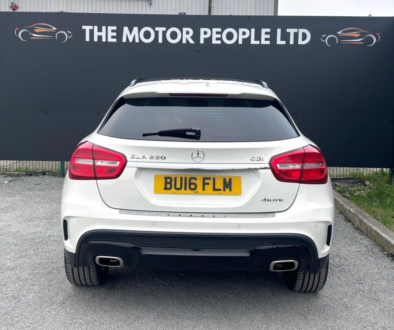 MERCEDES-BENZ GLA CLASS