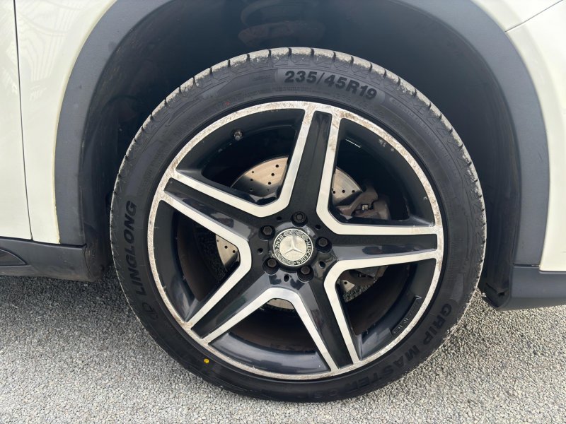 MERCEDES-BENZ GLA CLASS