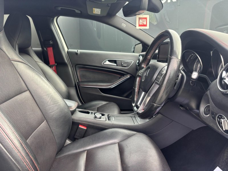 MERCEDES-BENZ GLA CLASS