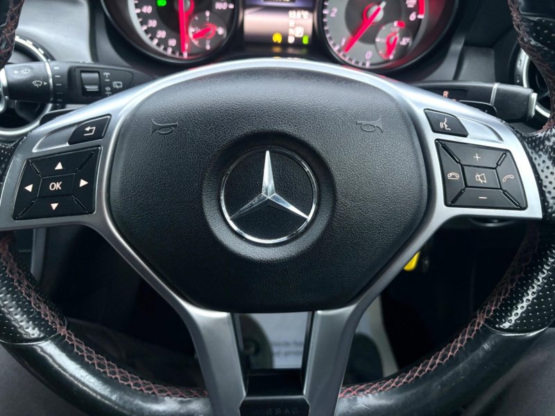 MERCEDES-BENZ GLA CLASS