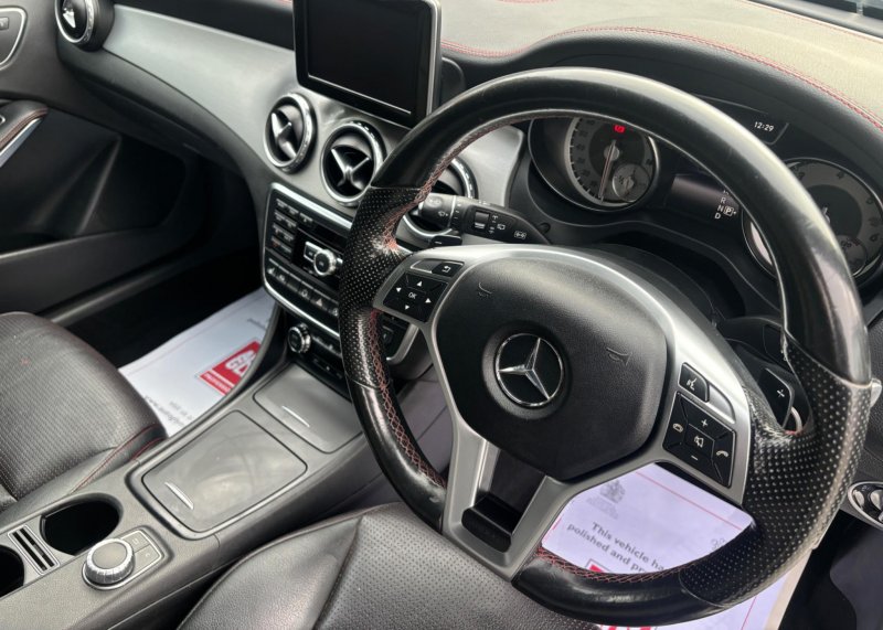 MERCEDES-BENZ GLA CLASS