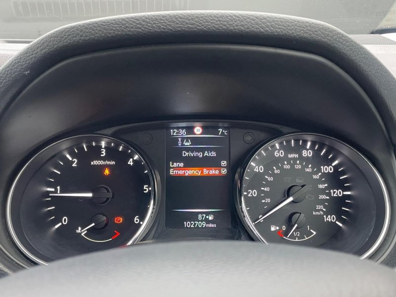 NISSAN QASHQAI