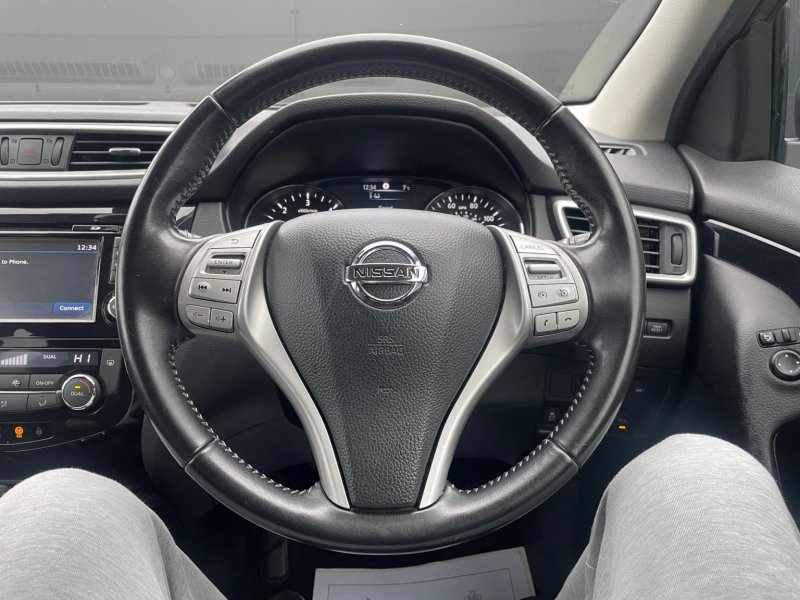 NISSAN QASHQAI
