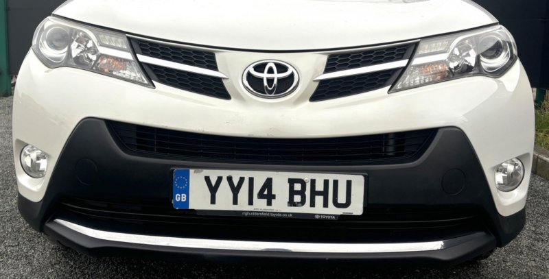 TOYOTA RAV4