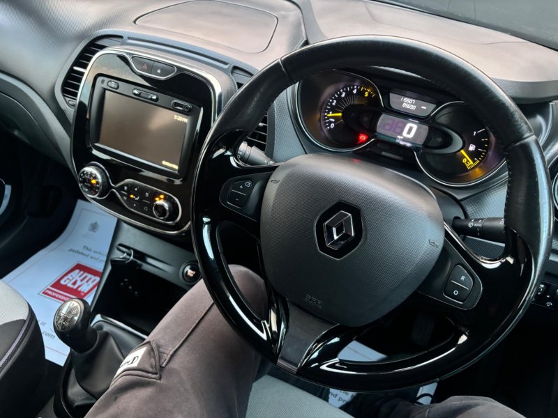 RENAULT CAPTUR