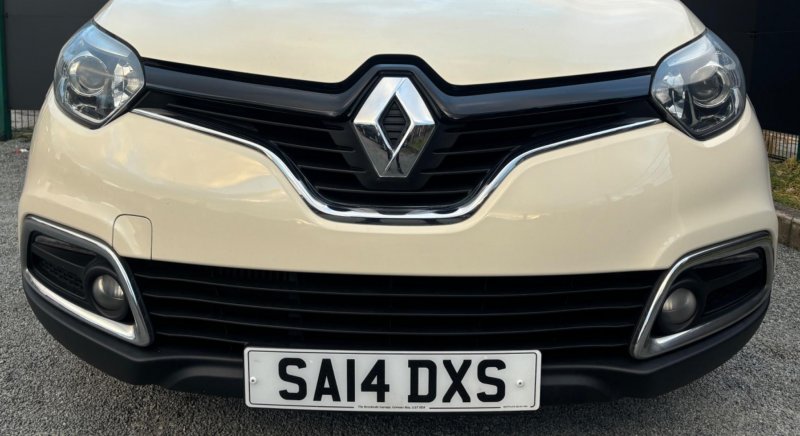 RENAULT CAPTUR