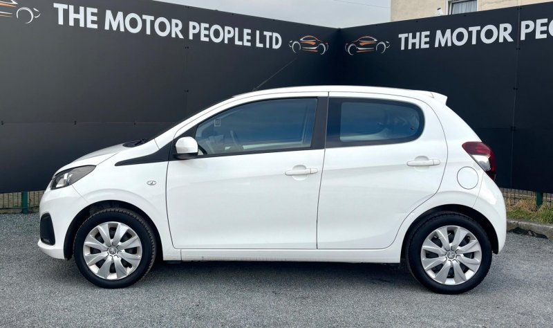 PEUGEOT 108