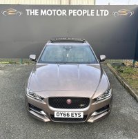 JAGUAR XE
