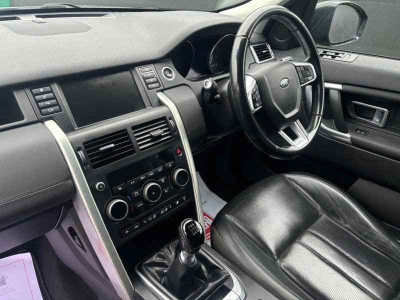 LAND ROVER DISCOVERY SPORT