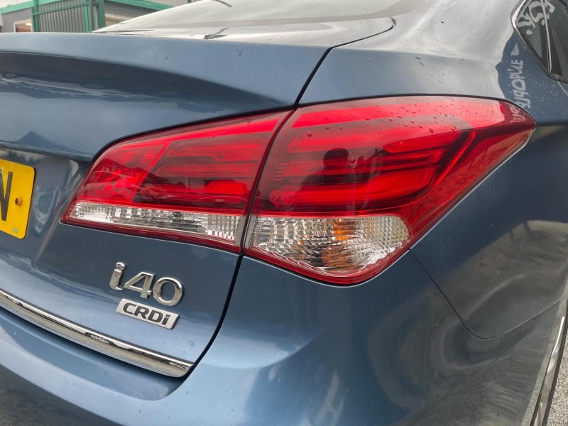 HYUNDAI I40
