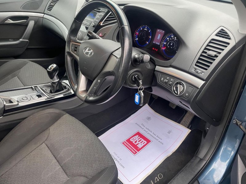 HYUNDAI I40