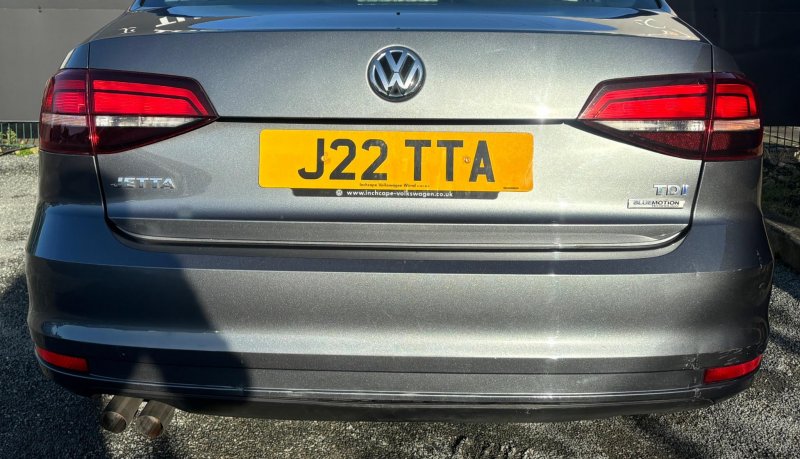 VOLKSWAGEN JETTA