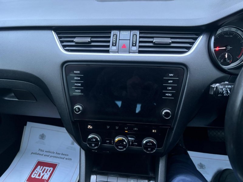 SKODA OCTAVIA