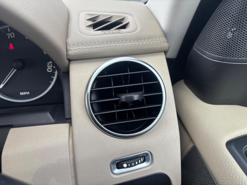 LAND ROVER DISCOVERY 4