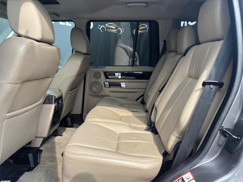 LAND ROVER DISCOVERY 4