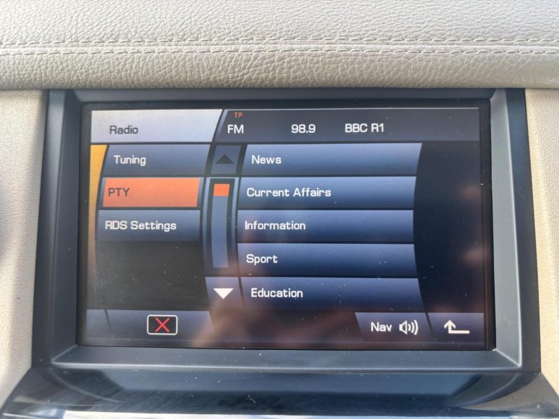 LAND ROVER DISCOVERY 4