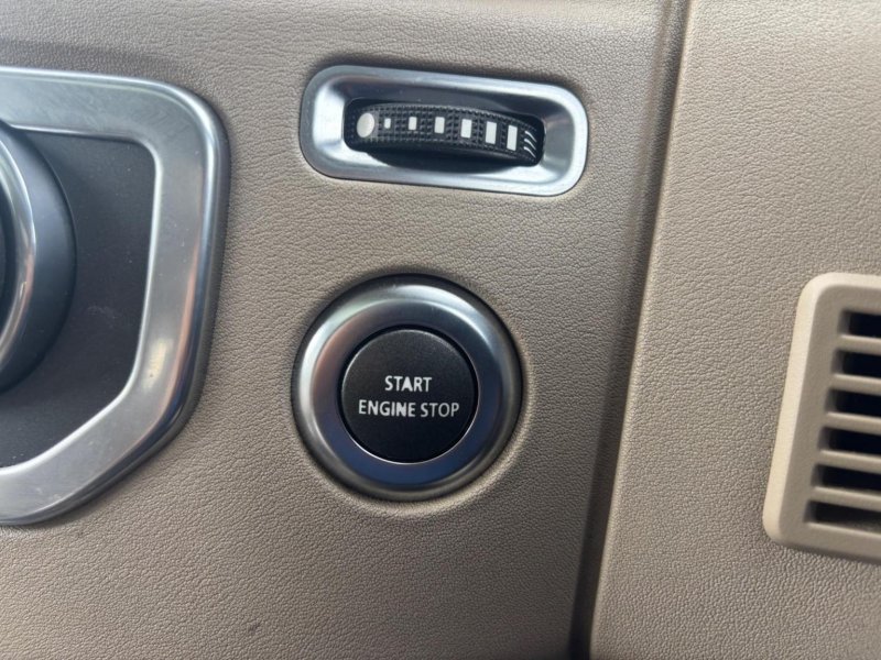 LAND ROVER DISCOVERY 4