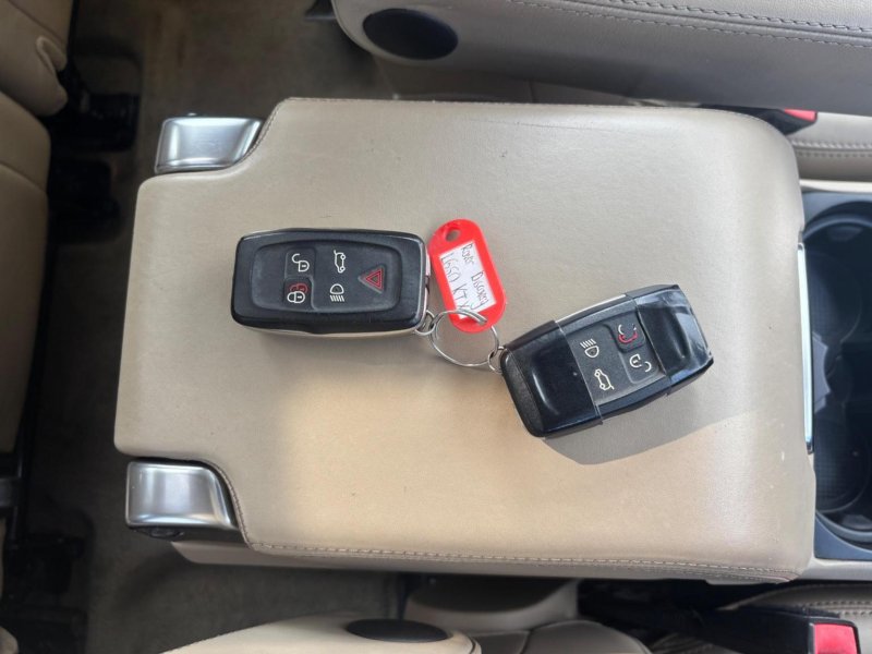 LAND ROVER DISCOVERY 4