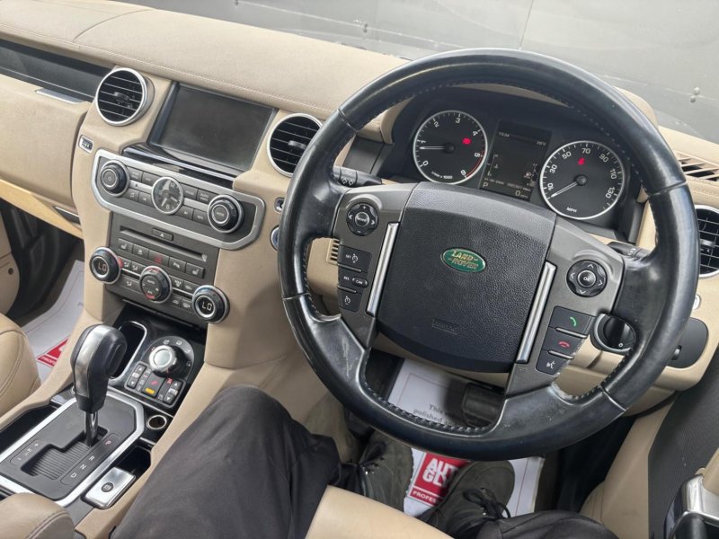 LAND ROVER DISCOVERY 4