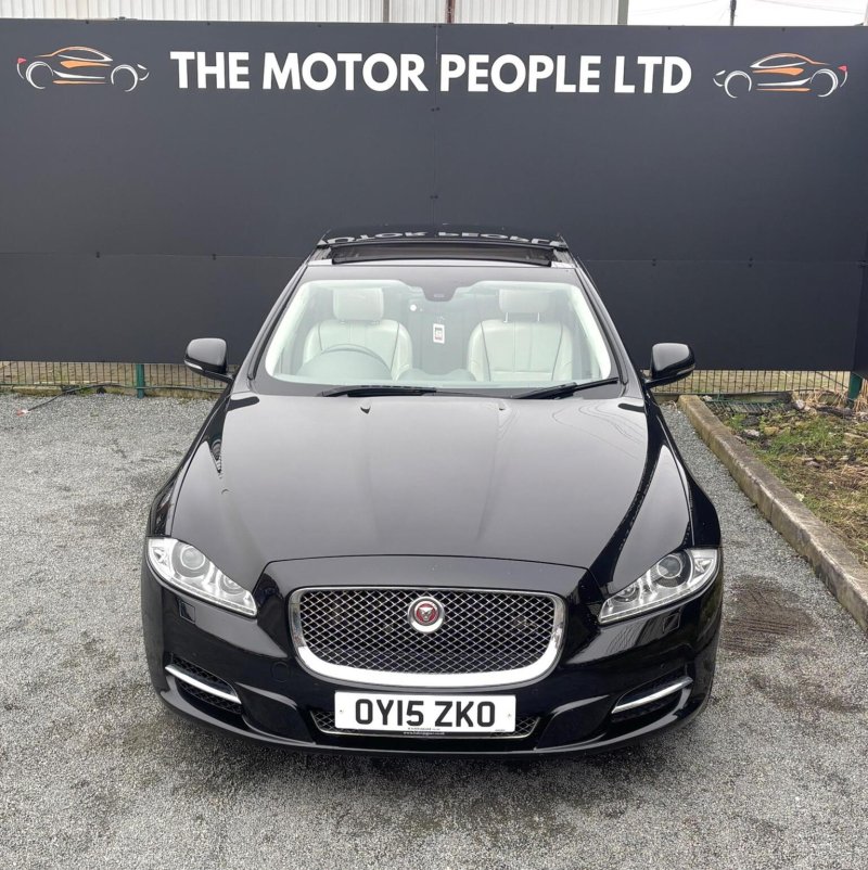 JAGUAR XJ