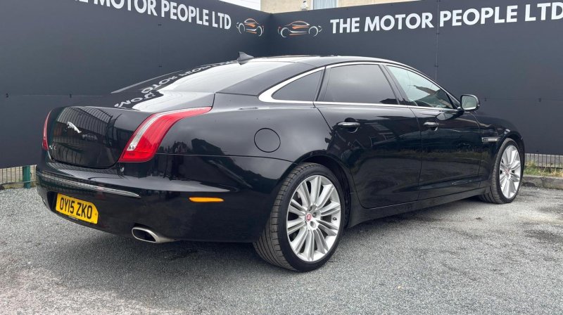 JAGUAR XJ