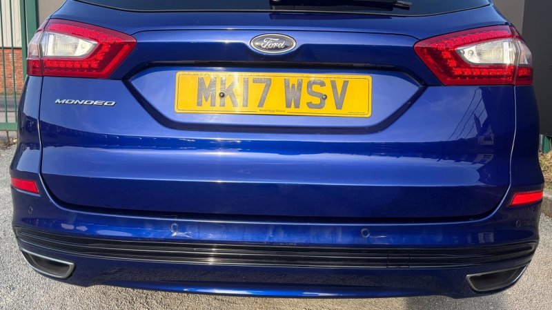 FORD MONDEO
