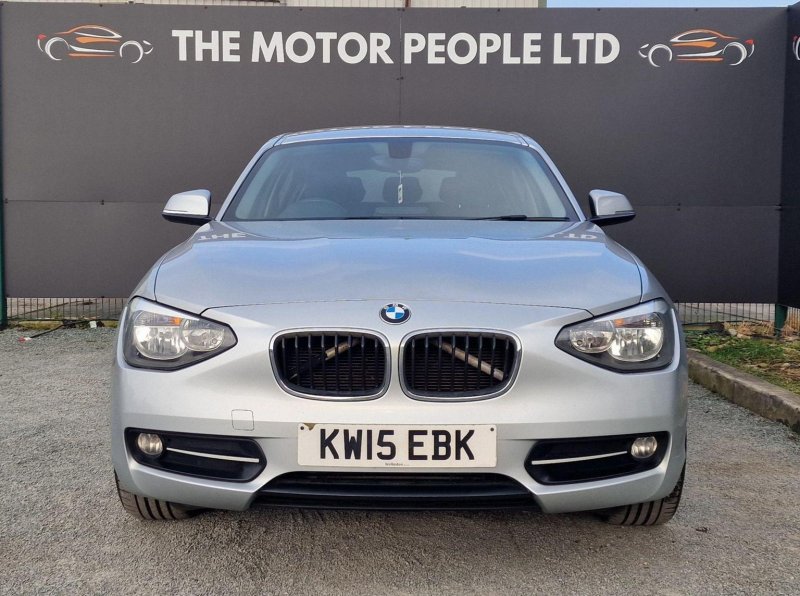 BMW 1 SERIES