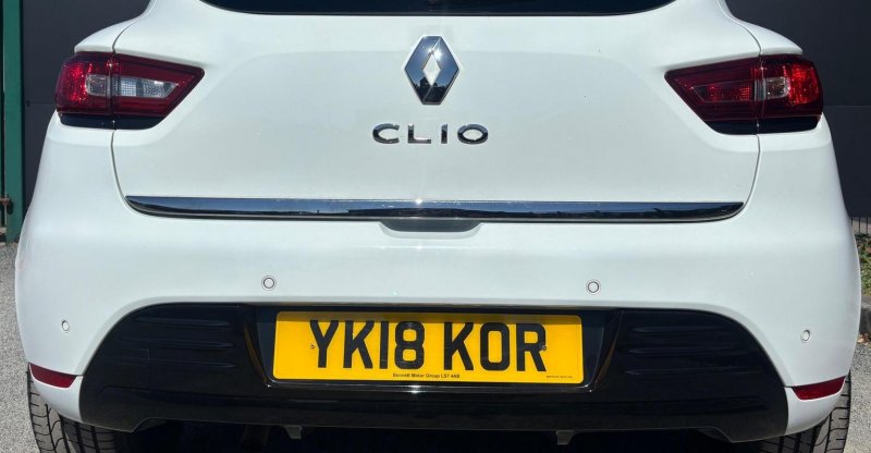 RENAULT CLIO