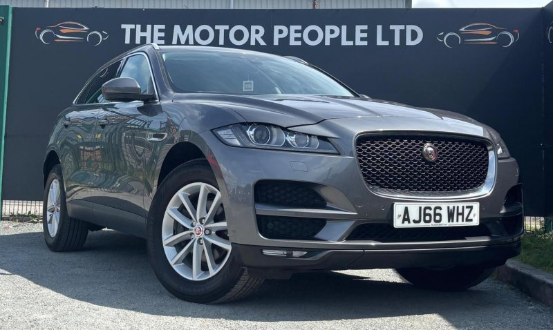 JAGUAR F-PACE