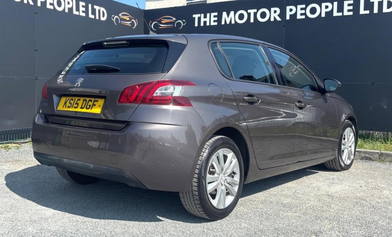 PEUGEOT 308